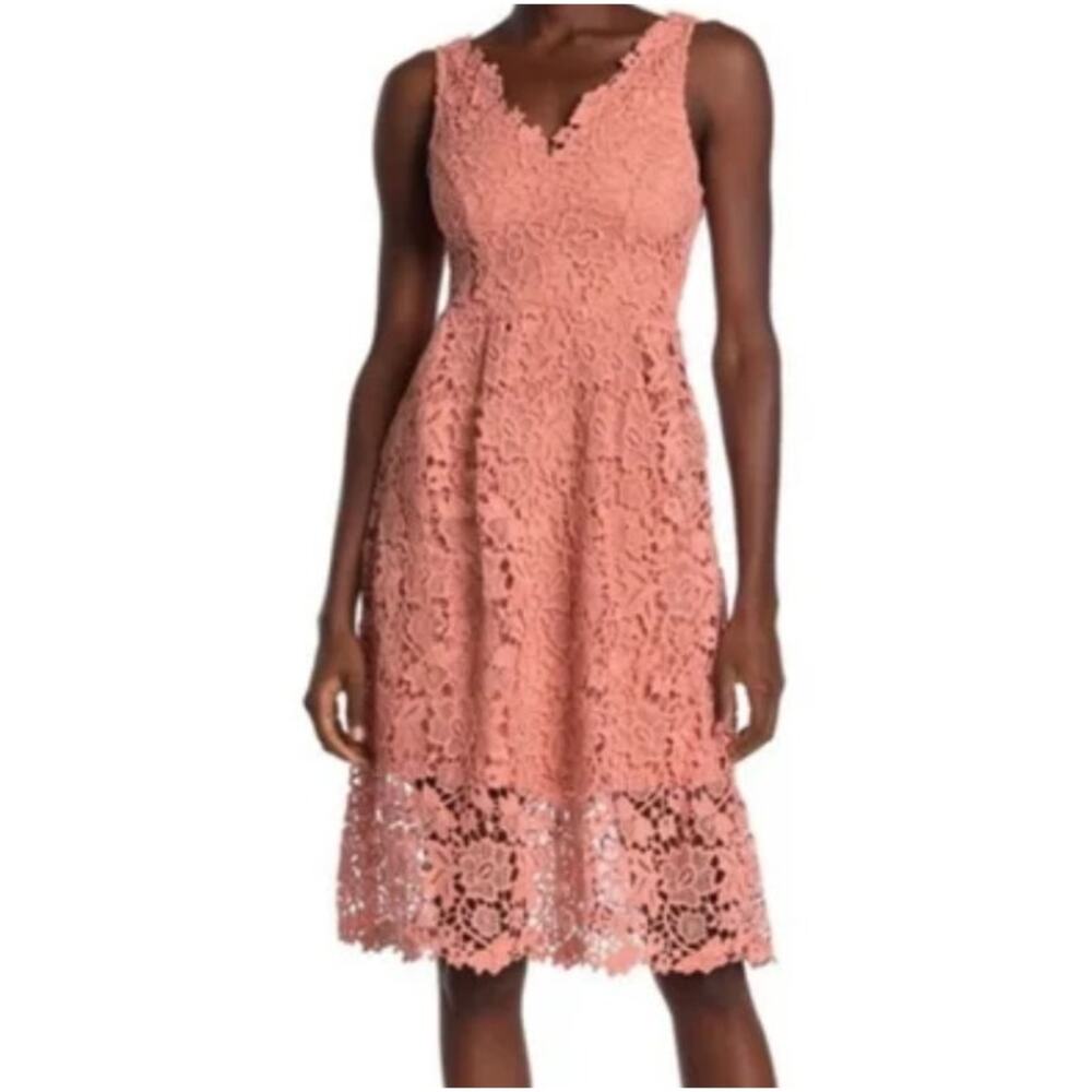 ASTR the LABEL Petal Pink Crochet Lace Sleeveless V Neck/Back Midi Dress L